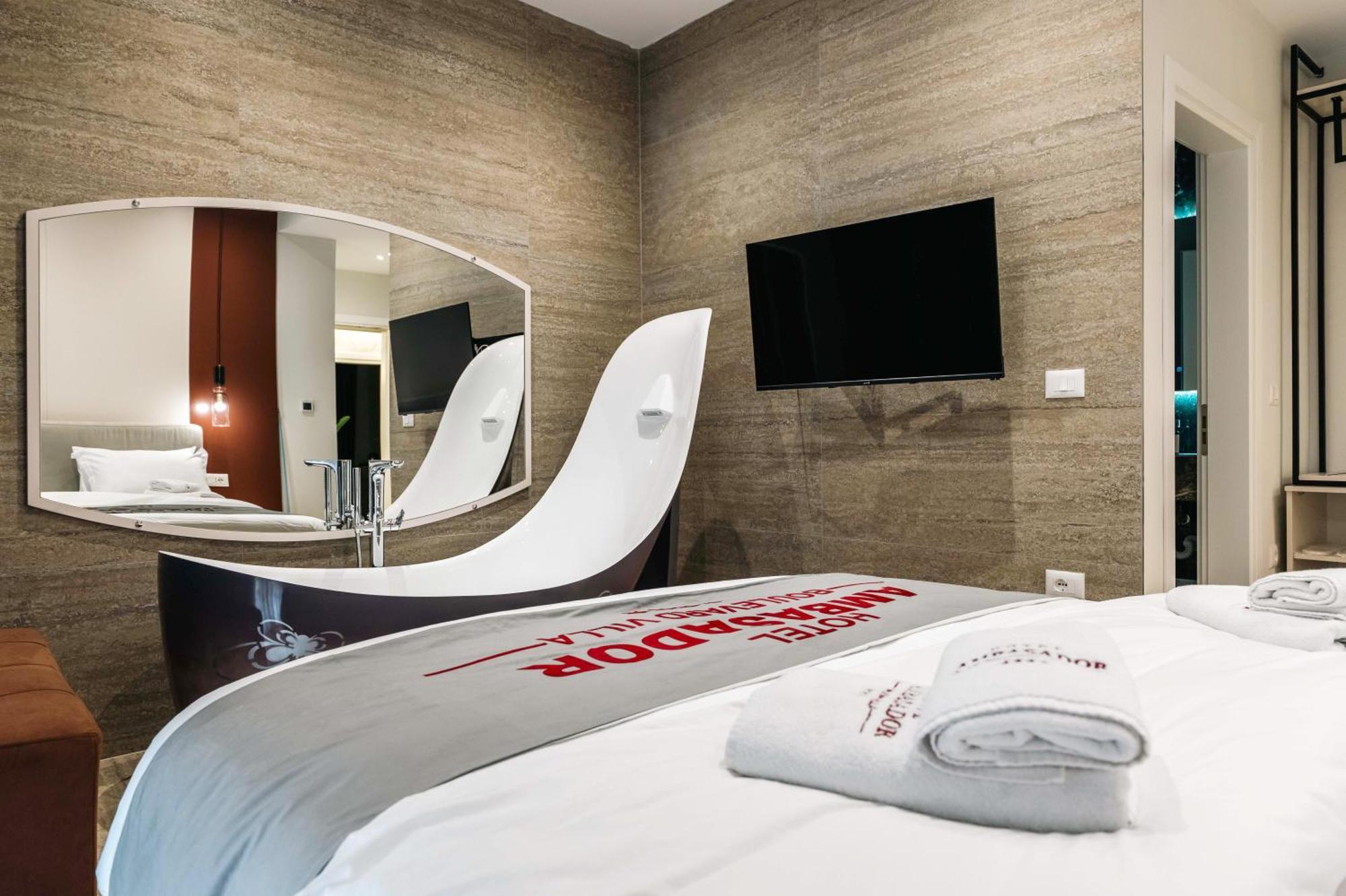 Hotel Ambasador