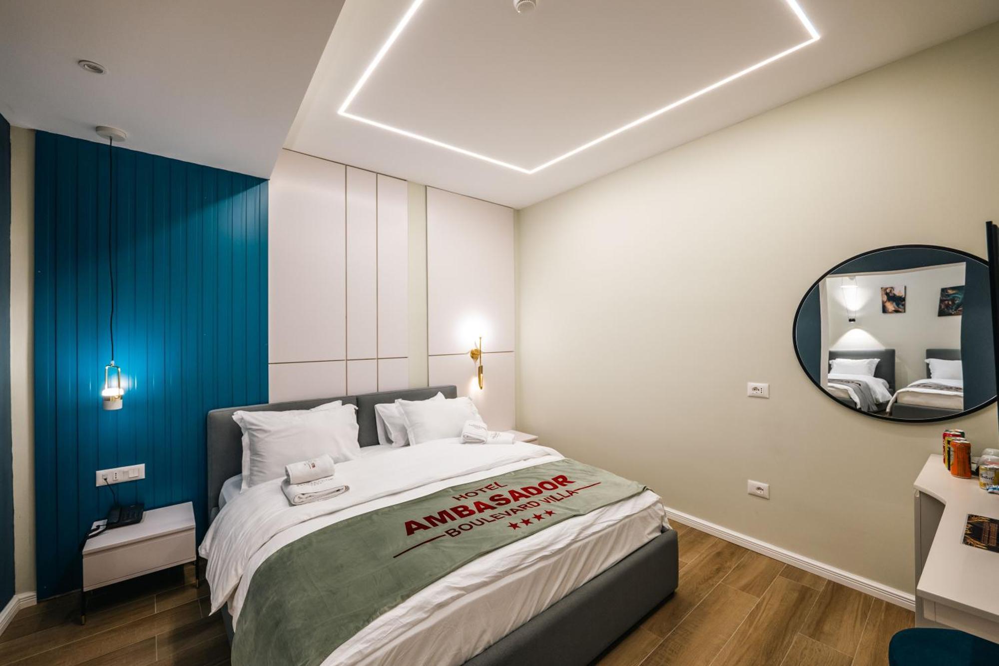 Ambasador Hotel