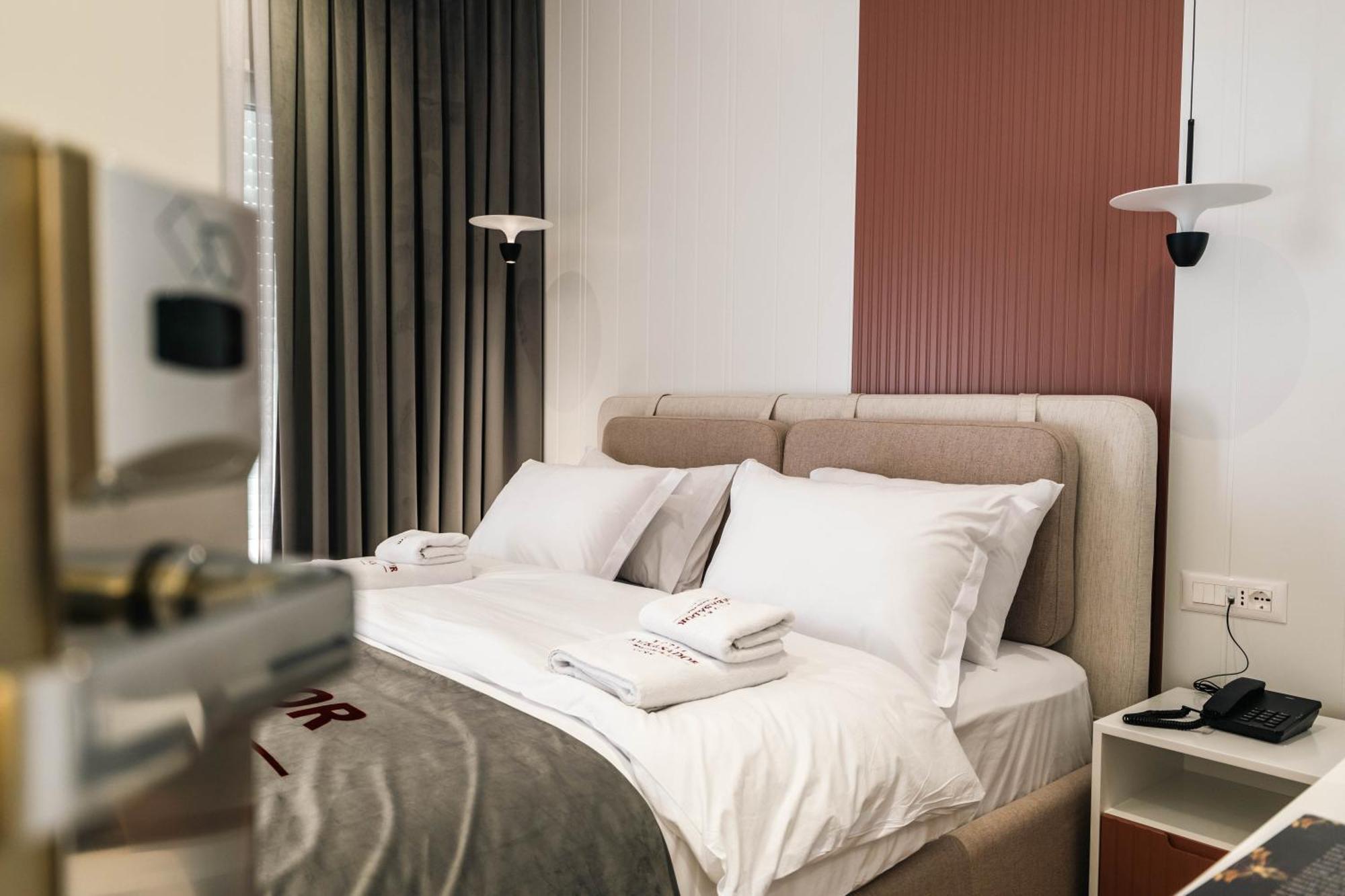 Ambasador 4* Durrës